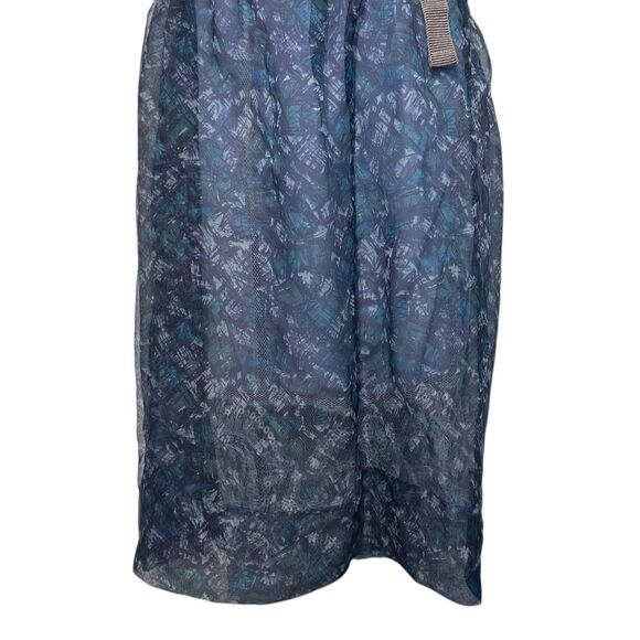 Elegant Blue Midi Dress - Picture 3 of 16